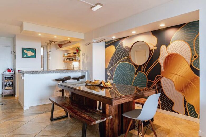 The Palm Oasis: Waterfront Living, Whale Views and Steps to Turtles - Lahaina, Hawaii