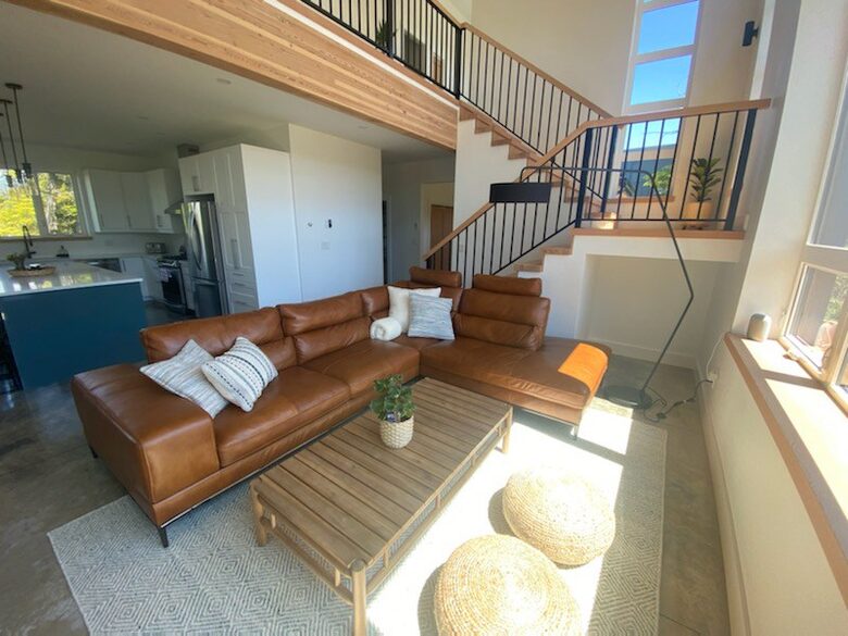 Luxury West Coast Haven Steps From the Wild Pacific Trail - Ucluelet, Canada