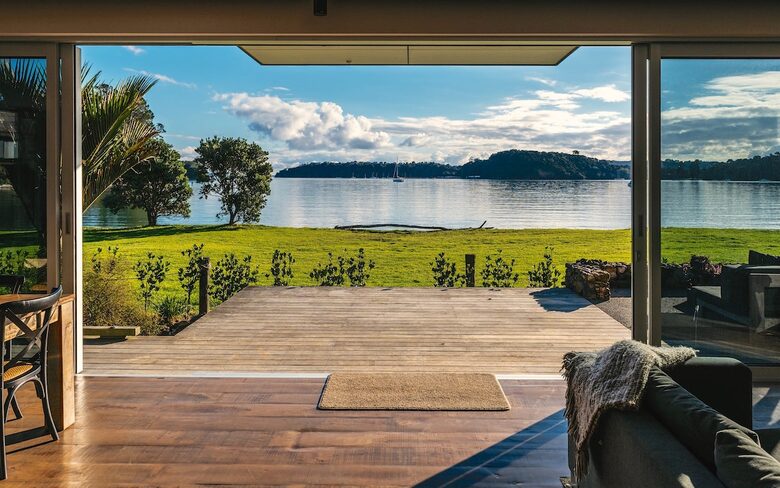 Te Mana Estate | Waiheke Beachfront - Waiheke Island, New Zealand