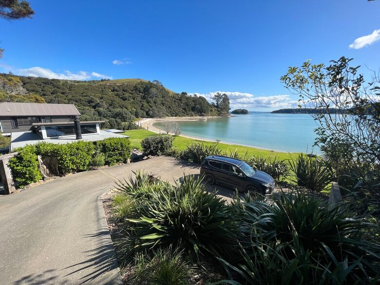 Te Mana Estate | Waiheke Beachfront - Waiheke Island, New Zealand