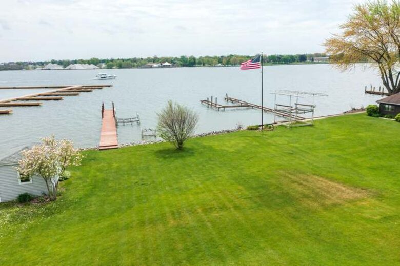 Glasshouse on the Water | Contemporary Lake Michigan Escape - Holland, Michigan