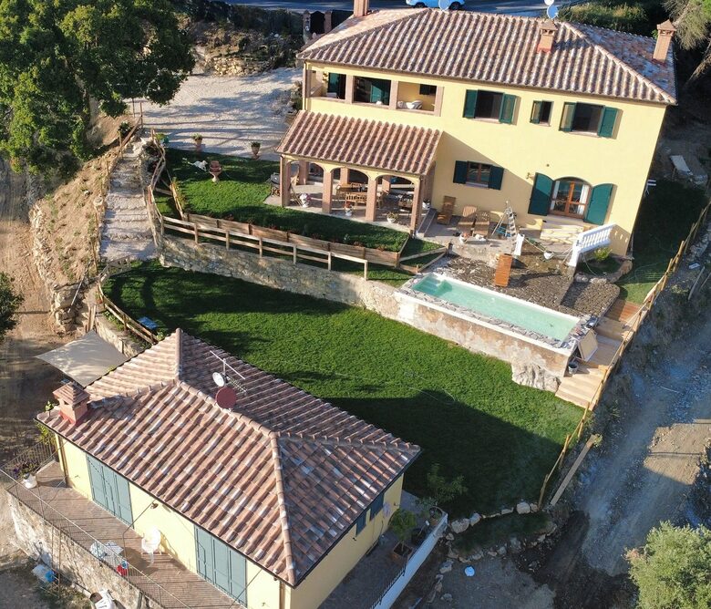 Elegant Countryside Suite in a Restored Villa near Massa Marittima - Massa Marittima, Italy