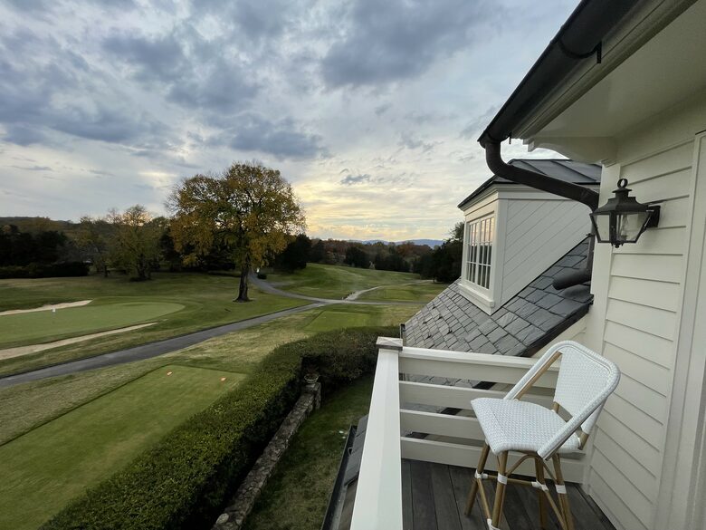 Luxury Charlottesville Retreat near UVA and Monticello with Golf and Mountain Views. - Charlottesville, Virginia