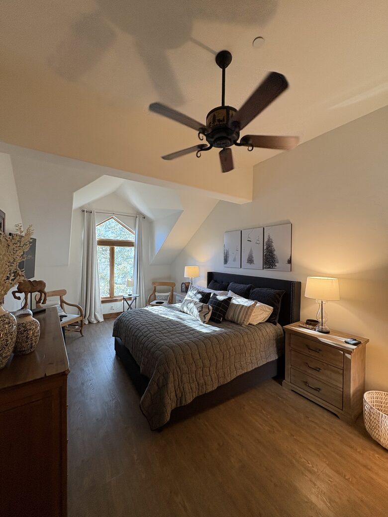 Cozy Village Mountain Retreat for all seasons in Beaver Creek - Edwards, Colorado