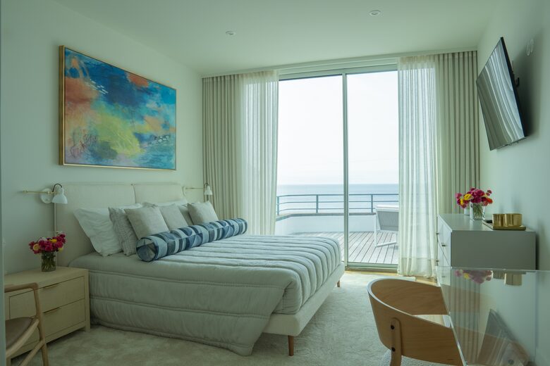 King Bedroom with Ocean Front Deck and En Suite Bath