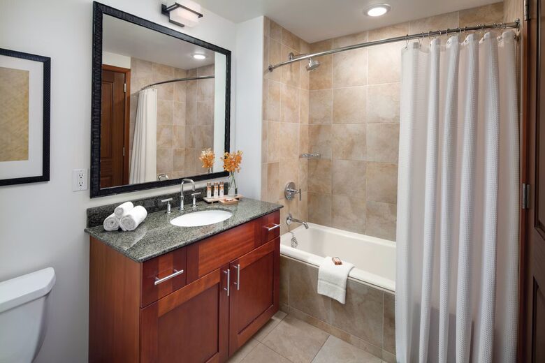 Oceanview Three-Bedroom Villa at Marriott's Kauai Lagoons - Kauai, Hawaii