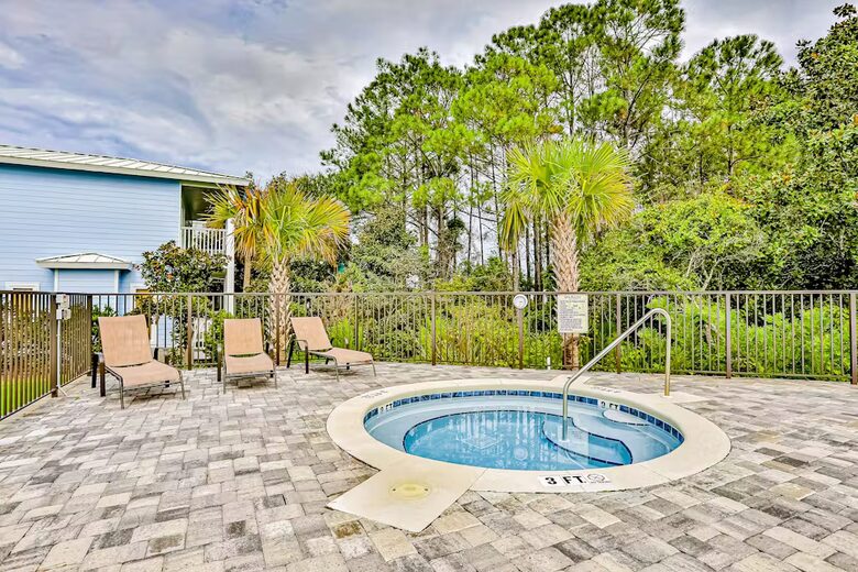 Newly Built Retreat with High Ceilings & Gulf Breeze Views - Santa Rosa Beach, Florida