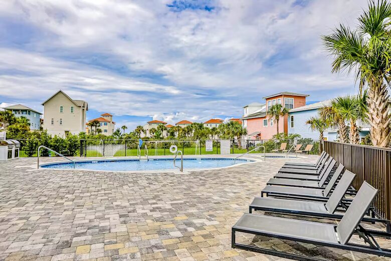 Newly Built Retreat with High Ceilings & Gulf Breeze Views - Santa Rosa Beach, Florida