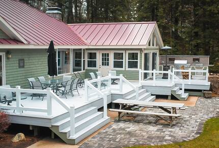 Friends Lake Estate | A Luxurious Adirondack Waterfront Retreat - Chestertown, New York