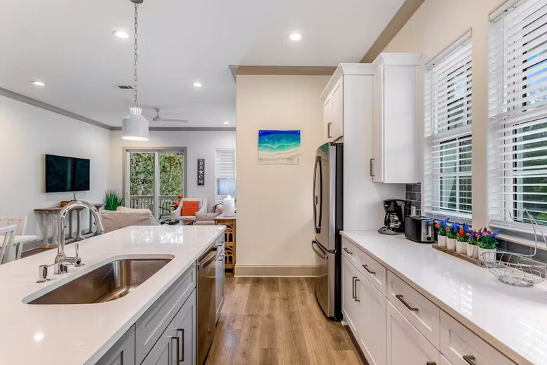 Newly Built Retreat with High Ceilings & Gulf Breeze Views - Santa Rosa Beach, Florida