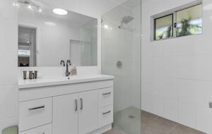 Main bathroom