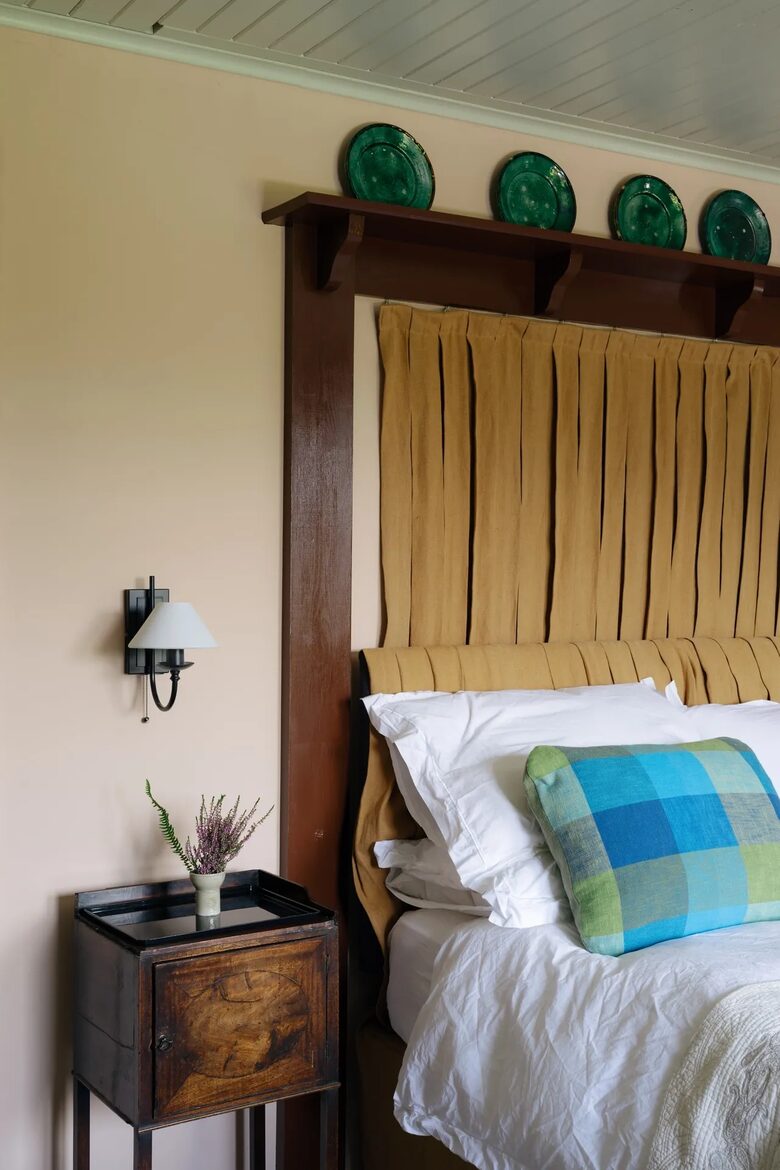 An Elegant Highland Escape with Countryside Views - Glenborrodale, United Kingdom