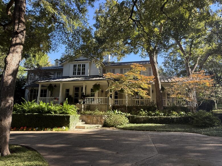Southern Elegance in the Heart of Dallas - Dallas, Texas