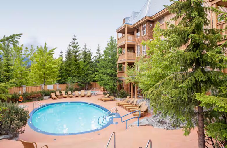 Hilton Whistler Two-Bedroom Alpine Suite - Whistler, Canada