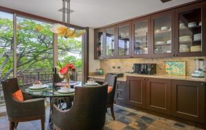 Elegant Hawaiian Retreat with Fairway Views - Kailua Kona, Hawaii