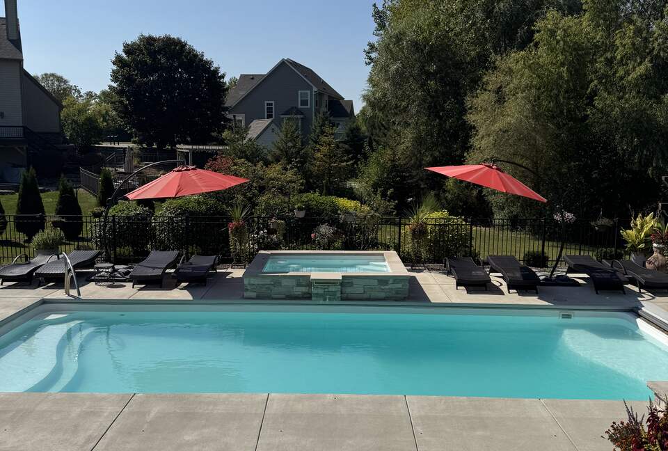 Seasonal Salt Water Pool with a Salt Water Hot Tub Overflow