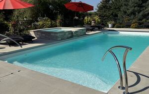 Fox Lake Village Retreat with Saltwater Pool & Spa - Waukesha, Wisconsin