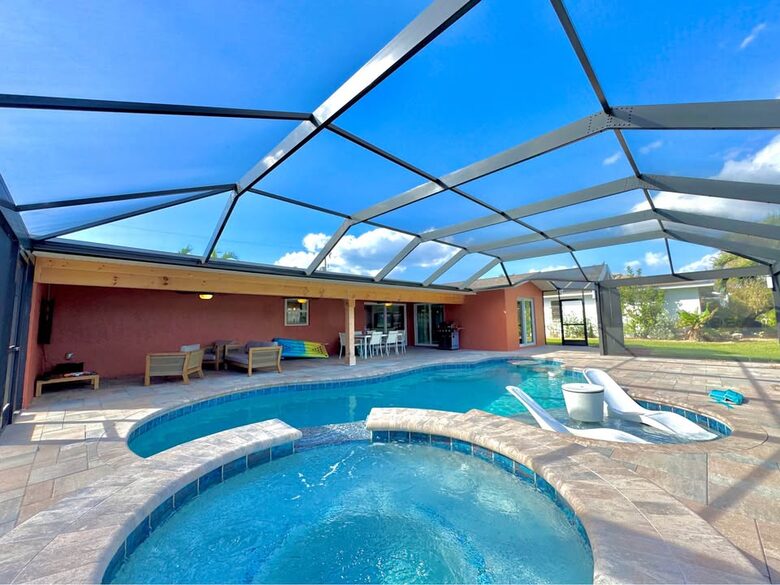 Modern Canal-Front Escape in Southwest Cape Coral - Cape Coral, Florida