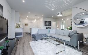 Contemporary Home Base in Lynn Valley - North Vancouver, Canada