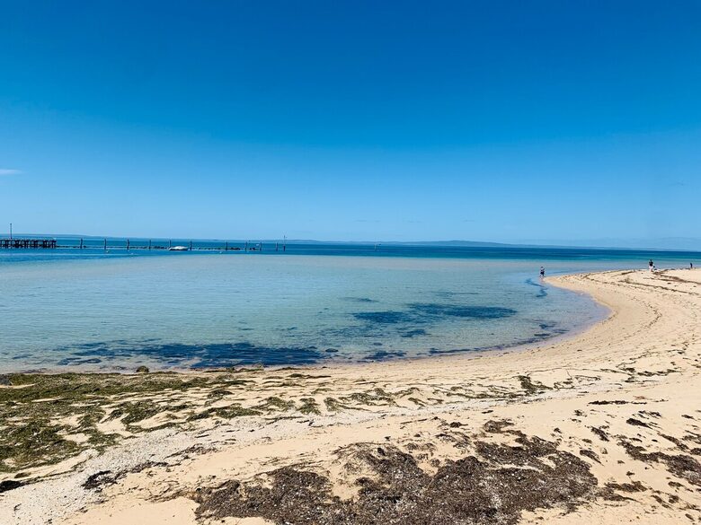 Captain’s Cottage | Charming Coastal Escape in St Leonards - St Leonards, Australia