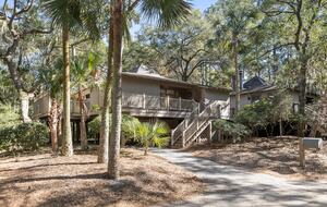 Kiawah Island Beach Cottage - Johns Island, South Carolina