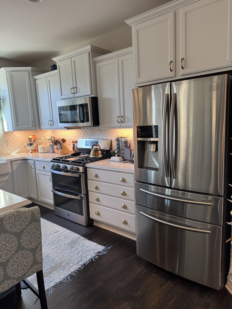 Fox Lake Village Retreat with Saltwater Pool & Spa - Waukesha, Wisconsin