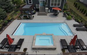 Fox Lake Village Retreat with Saltwater Pool & Spa - Waukesha, Wisconsin