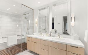 Sophisticated High-Rise Retreat in the Heart of Downtown Portland - Portland, Oregon