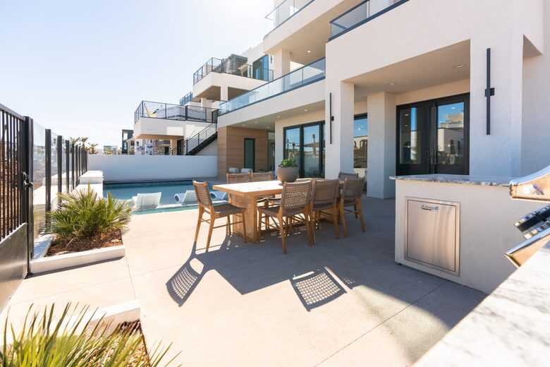 Lagoonfront Luxury Escape with Private Pool & Sky Decks - St. George, Utah