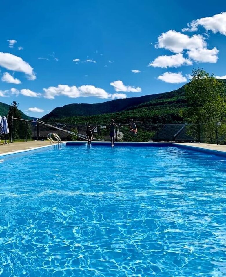 Elegant Mountainside Escape with Direct Hunter Mountain Access - Lanesville, New York