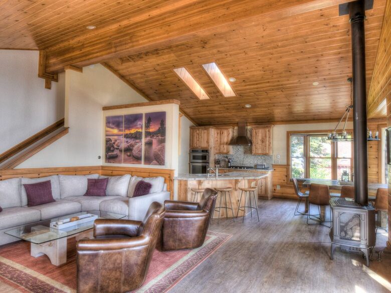 Prestige Lakefront Retreat with Pier Access & Expansive Views - Carnelian Bay, California