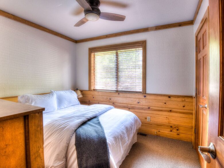 Prestige Lakefront Retreat with Pier Access & Expansive Views - Carnelian Bay, California