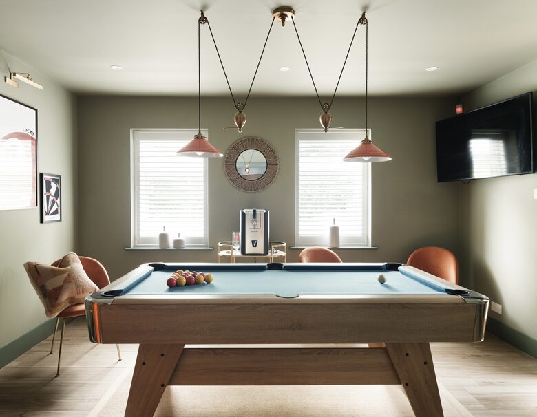 Refined Seaside Escape with Elegant Design - Christchurch, United Kingdom