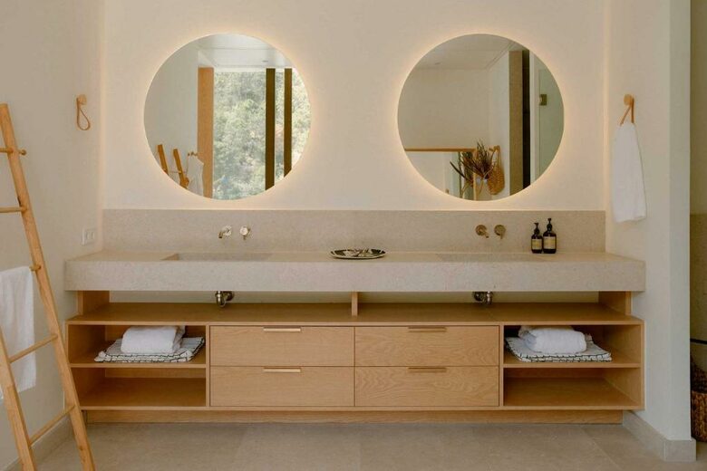 Ultra-Luxe Hillside Retreat Above Marbella - Benahavís, Spain