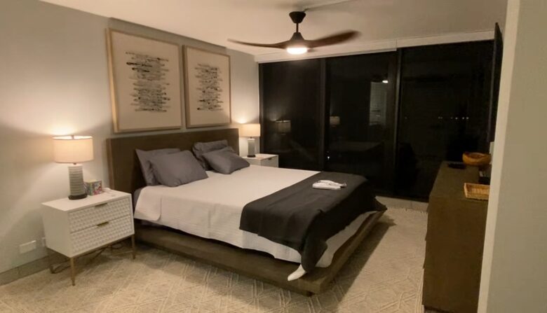 Modern Intracoastal Haven in North Palm Beach - North Palm Beach, Florida