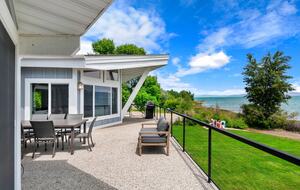 Lakefront Getaway - Garden City, Utah
