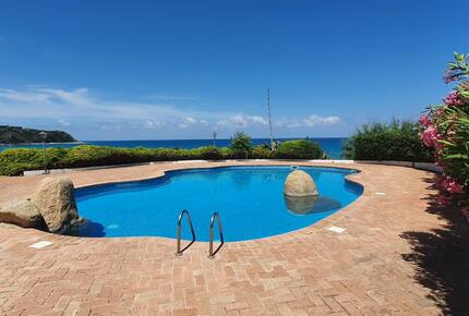 Refined Seaside Villa with Private Pool and Beach Access - Marina di Bordila, Italy