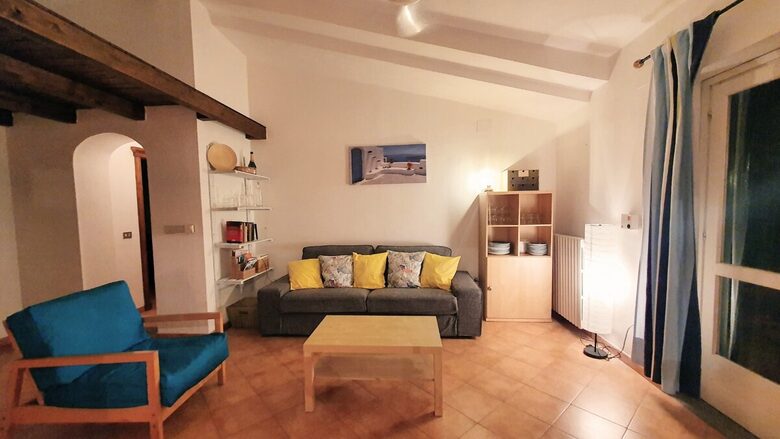 Refined Seaside Villa with Private Pool and Beach Access - Marina di Bordila, Italy