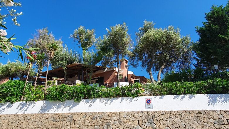 Refined Seaside Villa with Private Pool and Beach Access - Marina di Bordila, Italy