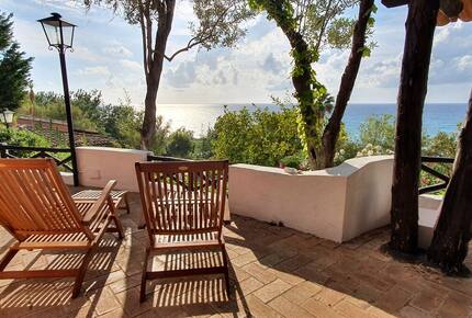 Refined Seaside Villa with Private Pool and Beach Access - Marina di Bordila, Italy