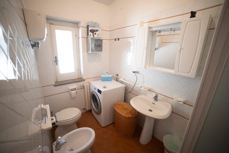 Refined Seaside Villa with Private Pool and Beach Access - Marina di Bordila, Italy