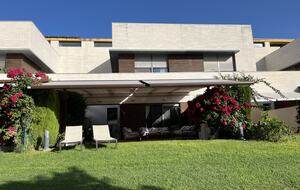 Contemporary Apartment Framed by Lush Gardens - El Puerto de Santa María, Spain