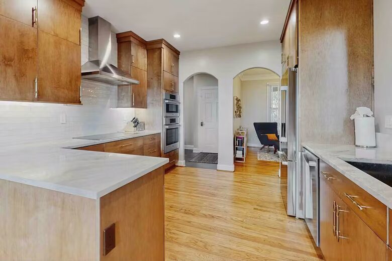 Renovated kitchen with induction cooktop (2025)