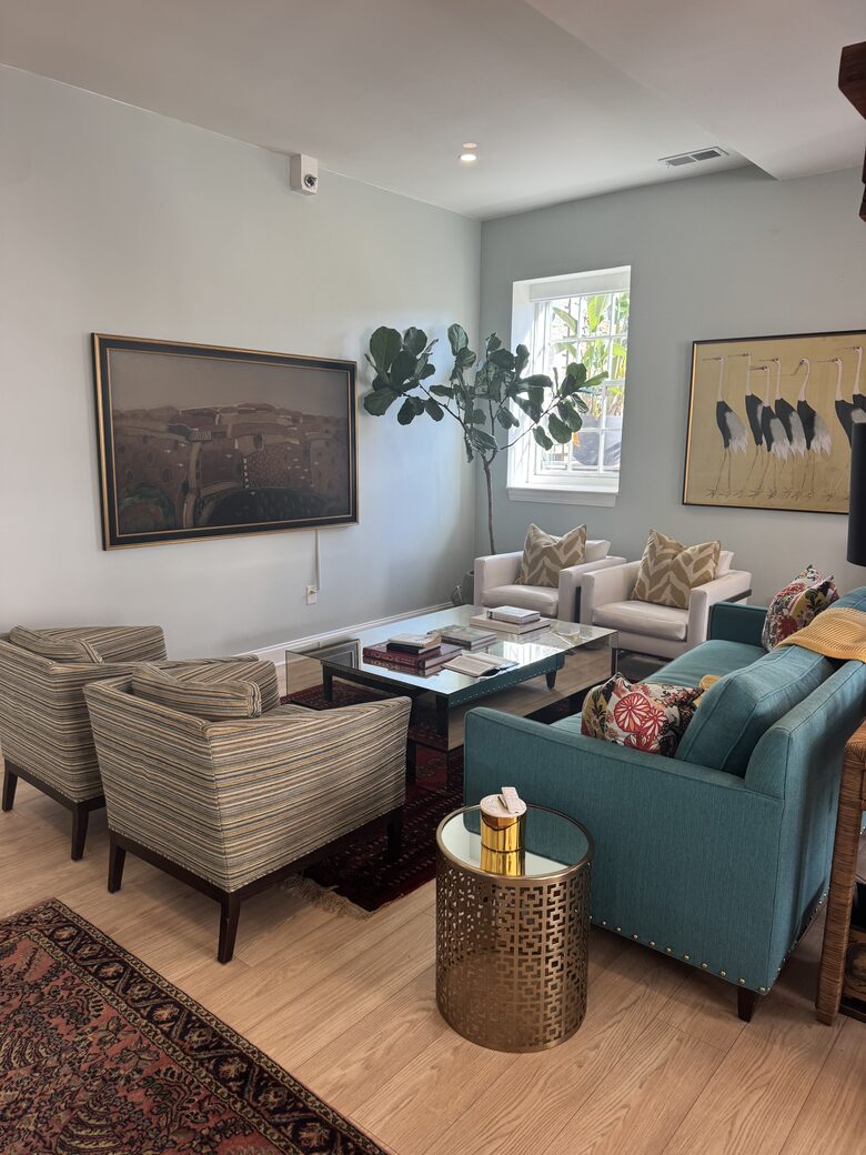 Charming Urban Escape With Rooftop Lounge in the Heart of Downtown - Charleston, South Carolina