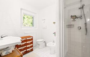 Timeless Seafront Hideaway in Torre delle Stelle - Torre Delle Stelle, Italy