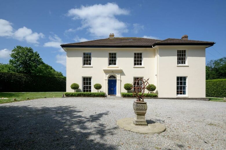 Georgian Elegance in a Tranquil Cornish Village - St Issey, Wadebridge, United Kingdom