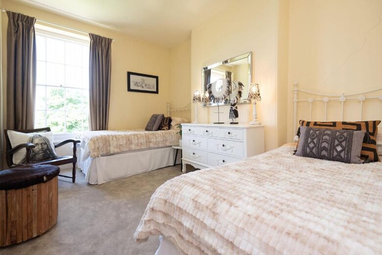 Georgian Elegance in a Tranquil Cornish Village - St Issey, Wadebridge, United Kingdom