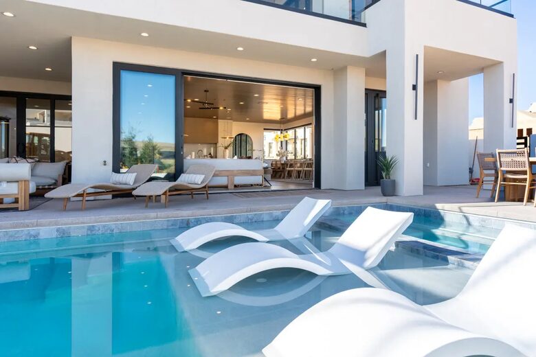 Luxury Lagoon Oasis - St. George, Utah