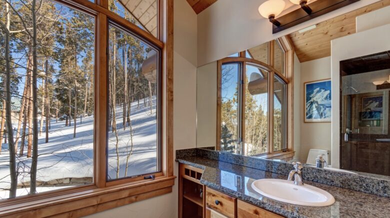 Point View Place - Moving Mountains - Breckenridge, Colorado