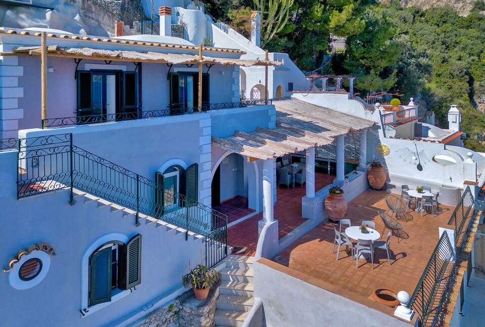 Clifftop Residence with Coastal Panoramas - Conca dei Marini, Amalfi, Italy